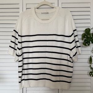 Abercrombie & Fitch Black and White Striped Short Sleeve Sweater